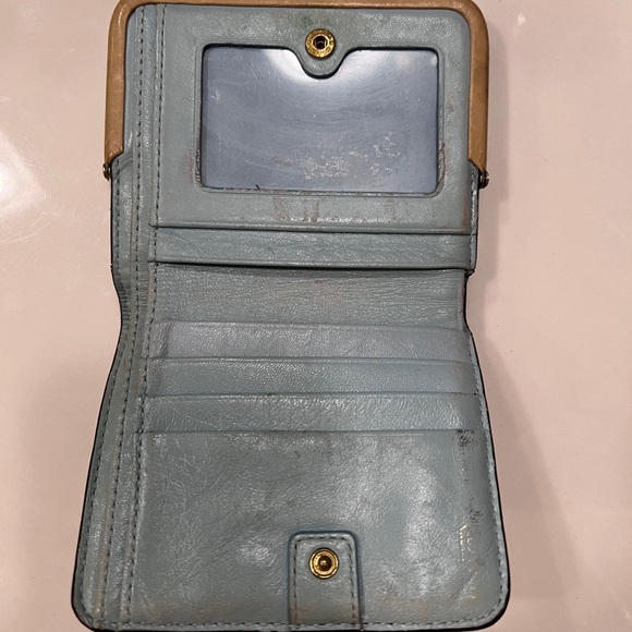 Vintage Coach Tan Leather Women's Wallet - Picture 4 of 5